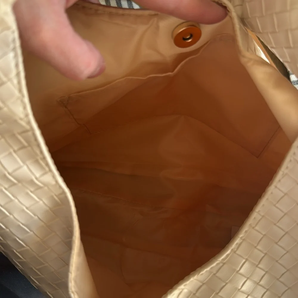 NWOT Cream Woven Shoulder Bag